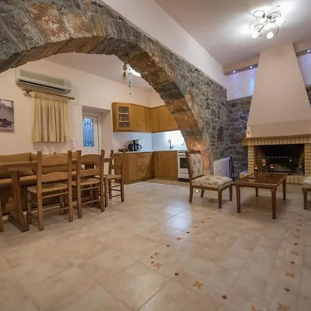 Casa Betini Traditional Maisonette Elounda